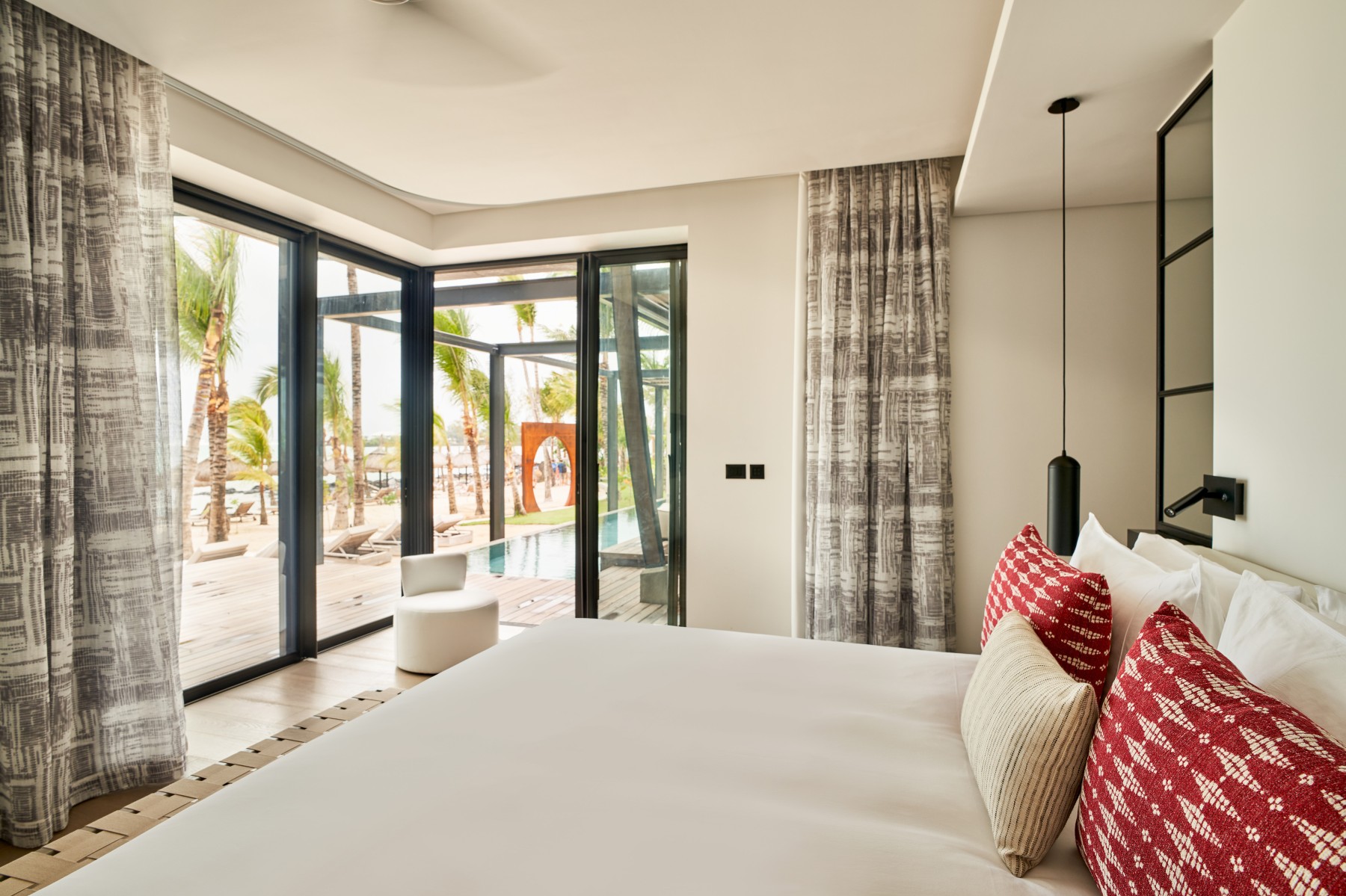 LUX* Grand Beach Pool Villa